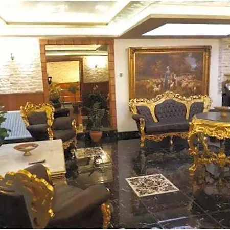Royal Garden And 3*