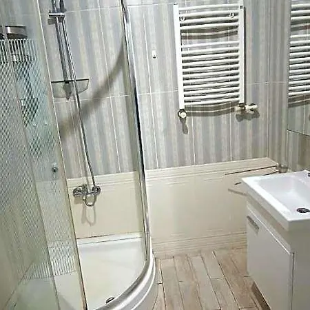Royal Garden And Hotel 3*
